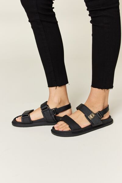 Darci Sandals