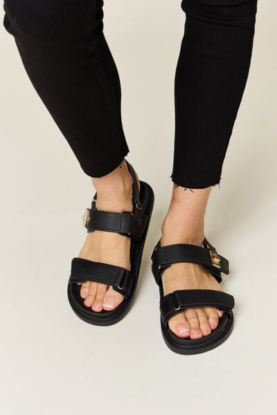 Darci Sandals