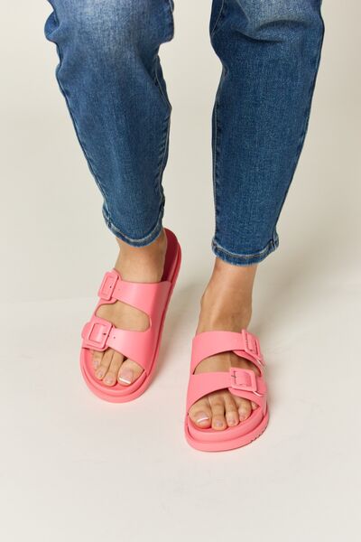 Monroe Sandals